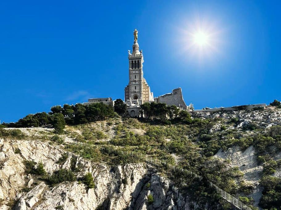 Superbe T3 Au Pieds De Notre Dame De La Garde Leilighet Marseille Eksteriør bilde